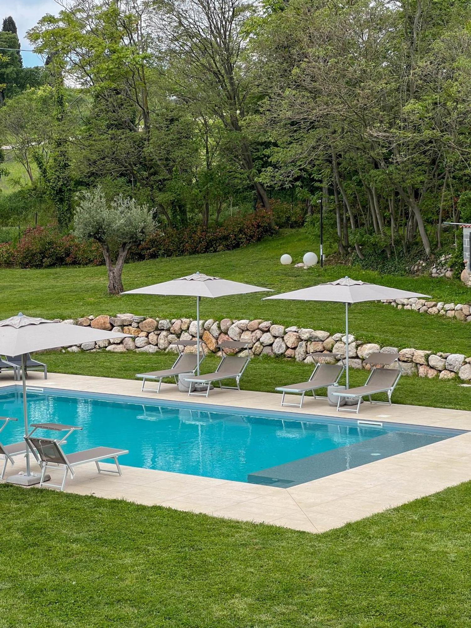 Bed And Breakfast Le Giale 카스텔누보델가다 외부 사진